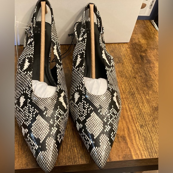 Women’s Samantha Heels with Memory Foam Insole – a New Day™ Cream Size 8.5 new - Picture 4 of 9